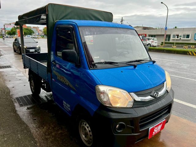 低里程僅跑9萬多公里/4輪傳動4WD/胎壓/全新帆布架(附鎖)/霧燈/行車紀錄器/電動窗/輪胎新/已打蠟美容/全新前保桿  第2張相片