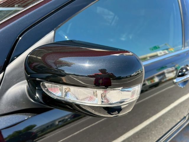 便宜代步房車/HID頭燈/雙前電動椅/後座出風口/倒車顯影/行車紀錄器/前後霧燈/空間大好舒適  第15張相片