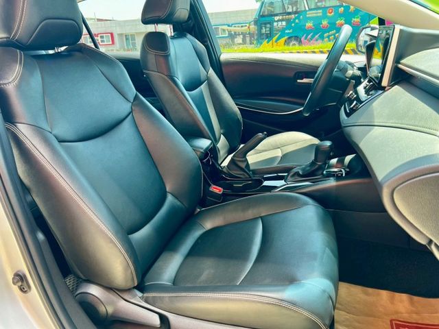 想省就選省油電車/ACC跟車/恆溫/全新安卓機/藍芽/CARPLAY/倒車影像/行車紀錄器/ISOFIX/霧燈/自動頭燈  第10張相片