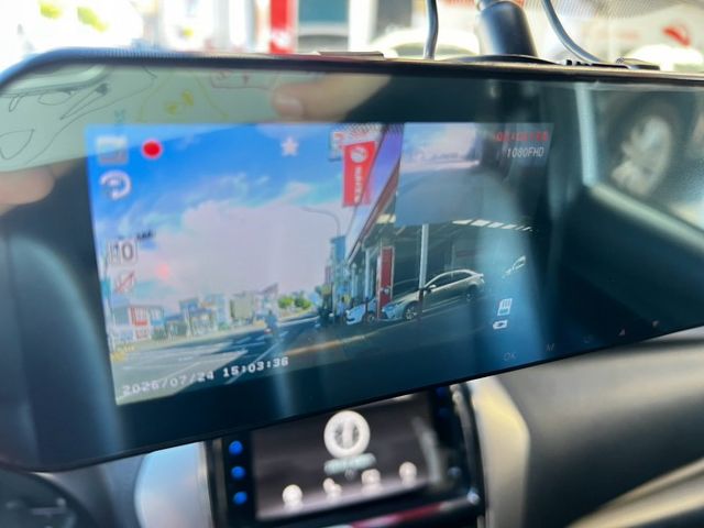低里程/原版件里程保證/一手車/7安/藍芽/行車紀錄器/倒車顯影/日行燈/循跡/胎壓/原廠說明書/ISOFIX  第12張相片