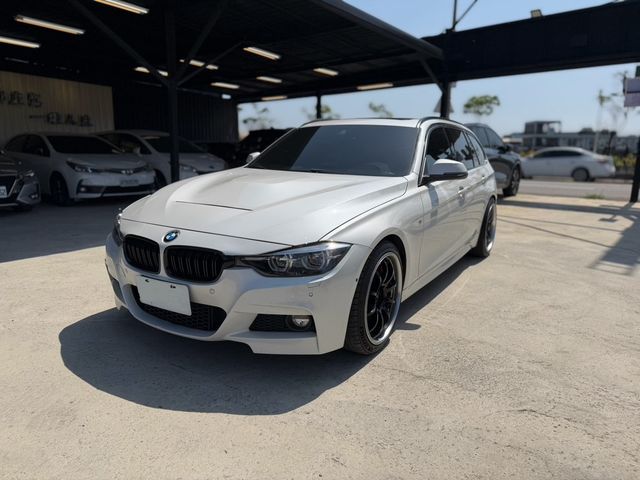 BMW寶馬 328XI TOURING  第1張相片