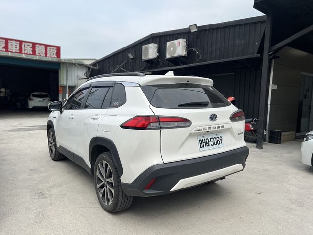 TOYOTA豐田 COROLLA CROSS  第2張相片