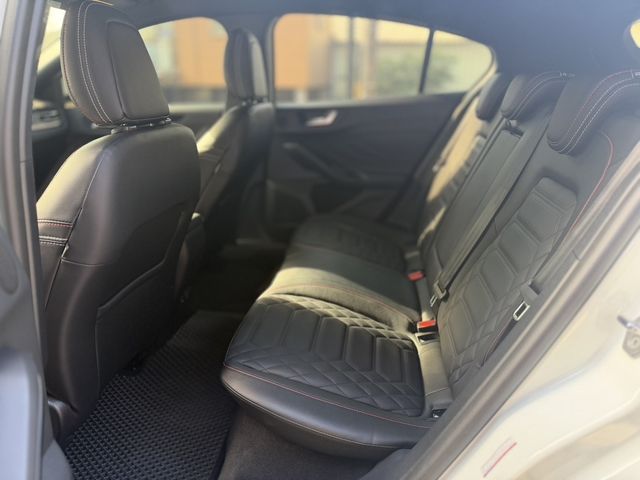 FORD福特 FOCUS  第6張相片