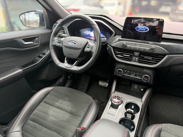 FORD福特 KUGA  第4張相片