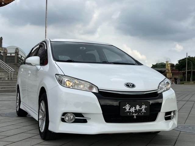 Toyota Wish  第2張相片