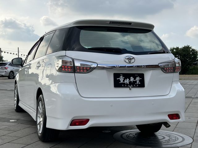 Toyota Wish  第4張相片