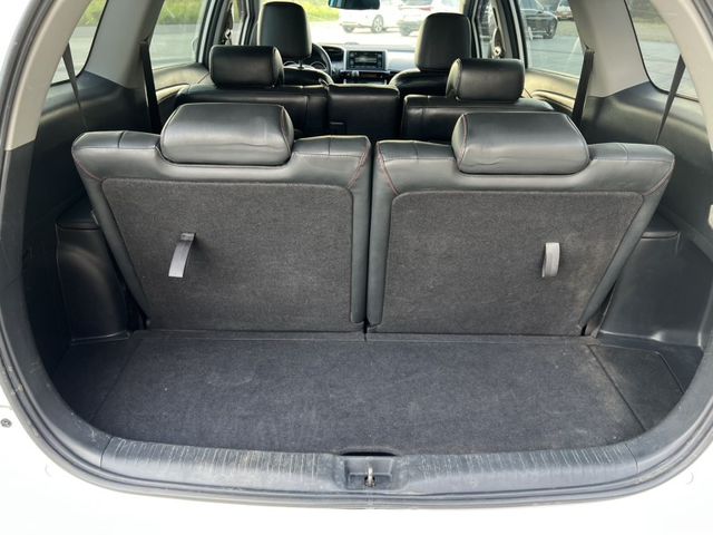 Toyota Wish  第13張相片