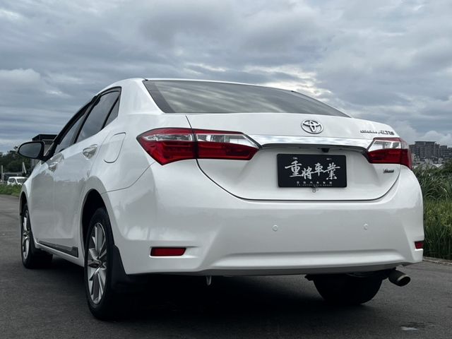 Toyota ALTIS  第6張相片