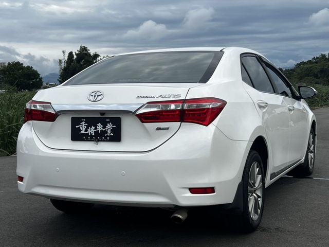 Toyota ALTIS  第8張相片