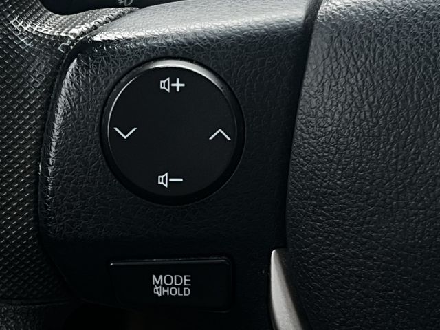 Toyota ALTIS  第21張相片