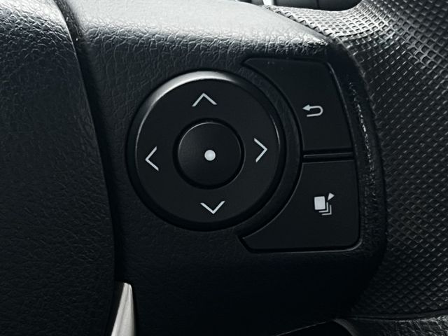 Toyota ALTIS  第22張相片