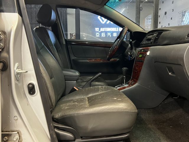 Toyota ALTIS  第11張相片