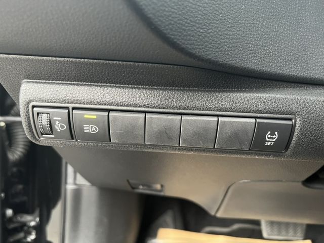 Toyota ALTIS  第17張相片