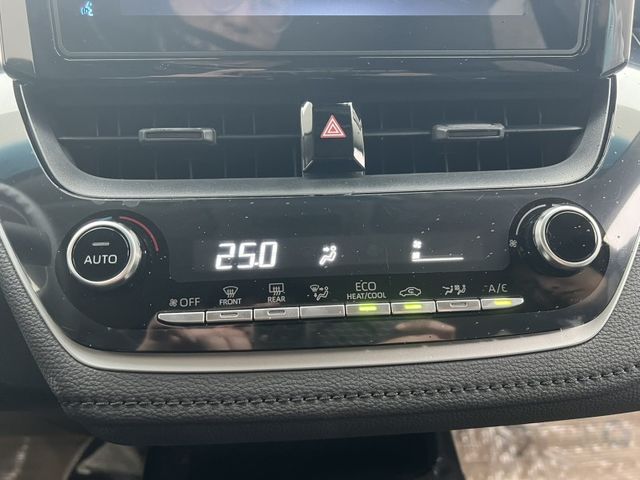 Toyota ALTIS  第20張相片