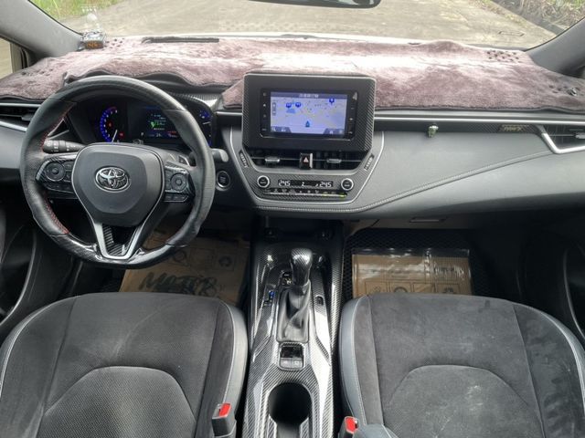 Toyota Auris  第14張相片