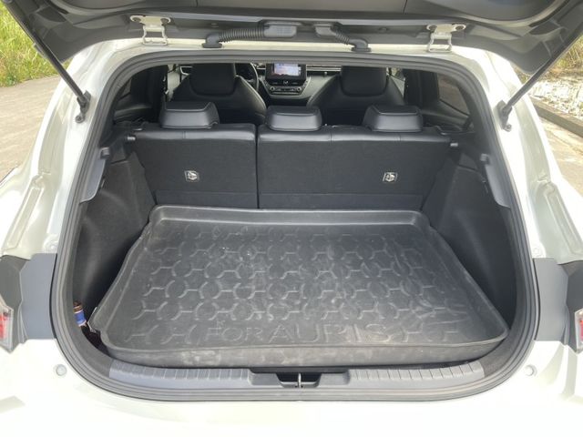 Toyota Auris  第16張相片