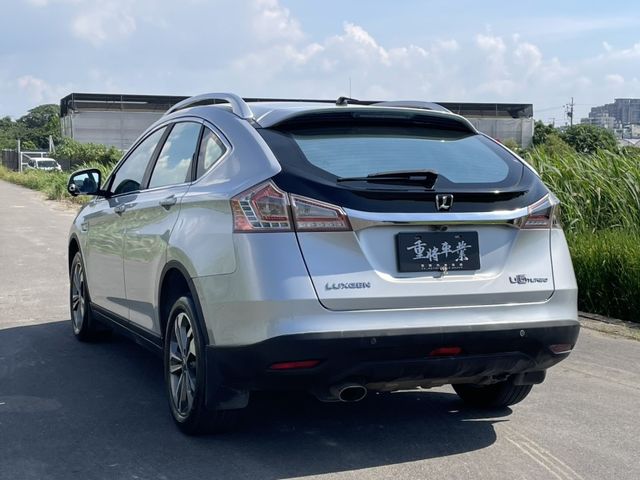 2014  LUXGEN U6 Turbo 旗艦版  第6張相片
