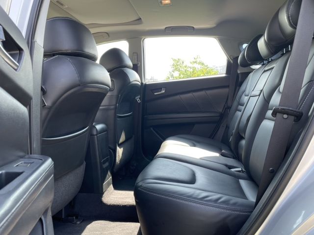 2014  LUXGEN U6 Turbo 旗艦版  第10張相片