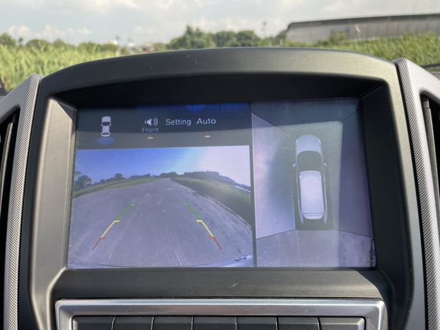 2014  LUXGEN U6 Turbo 旗艦版  第19張相片