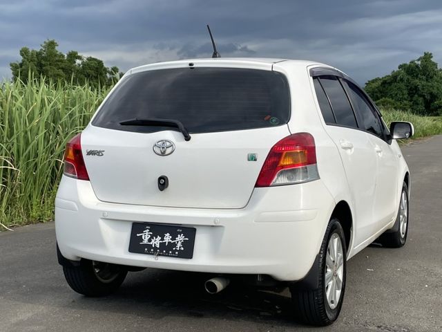 2012 TOYOTOA YARIS 小G版  第7張相片