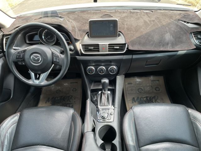 2015 MAZDA 馬3 4D 尊榮型 2.0  第14張相片