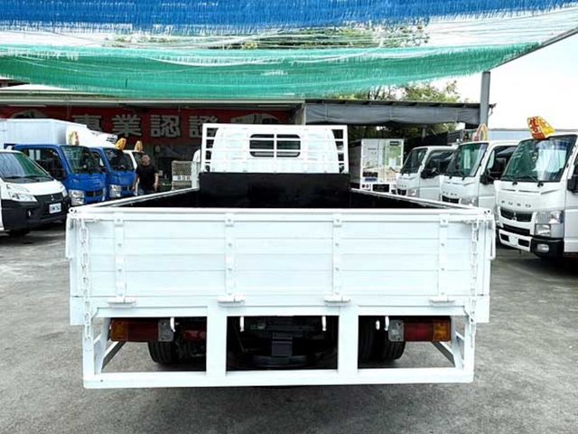 HINO日野 300  第4張相片