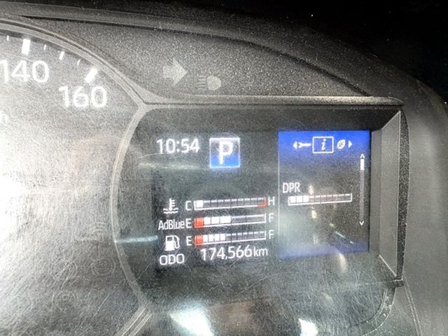 HINO日野 300  第7張相片