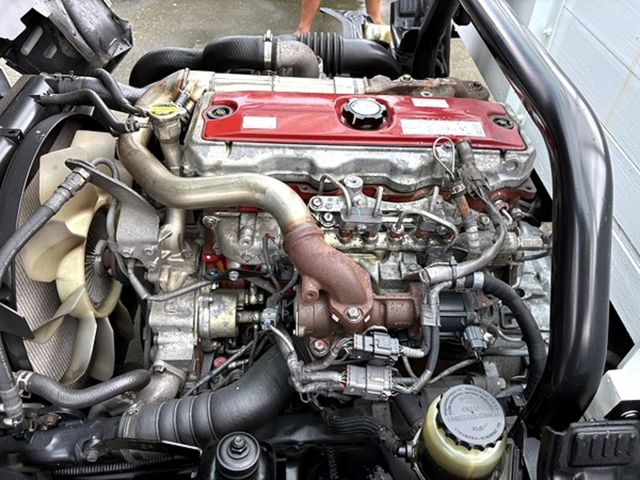 HINO日野 300  第6張相片