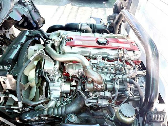 HINO日野 300  第6張相片