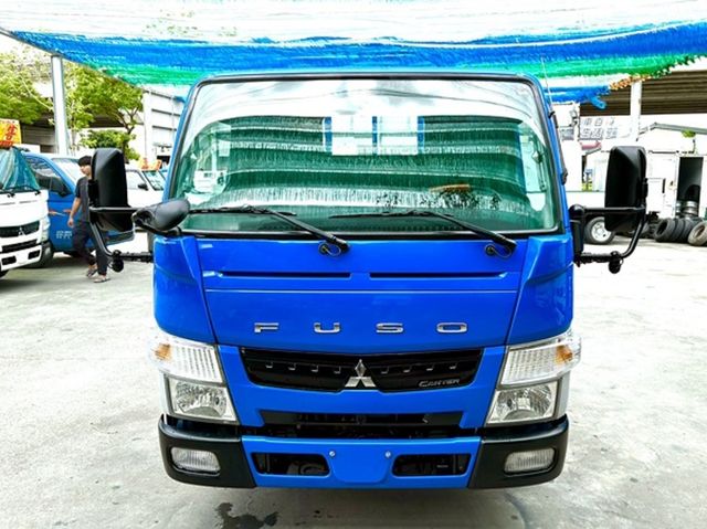 MITSUBISHI三菱 CANTER  第2張相片