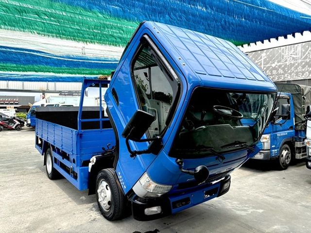 MITSUBISHI三菱 CANTER  第10張相片