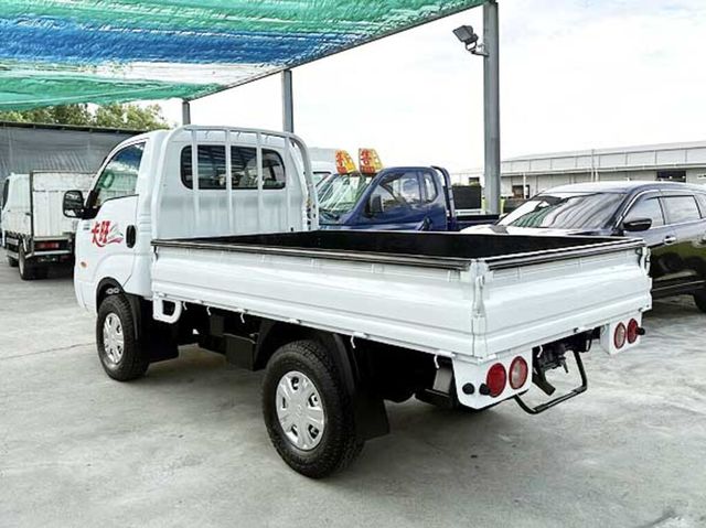 KIA起亞 KAON  第7張相片