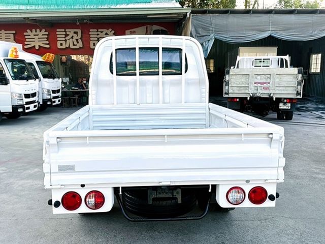 KIA起亞 KAON  第4張相片