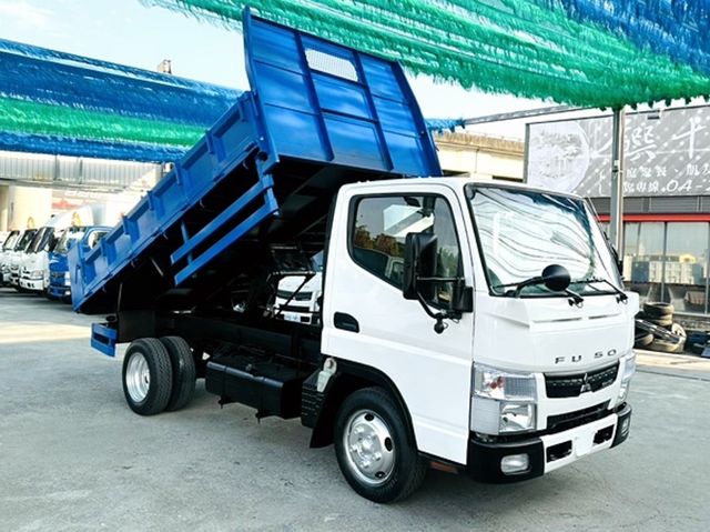 MITSUBISHI三菱 CANTER  第3張相片