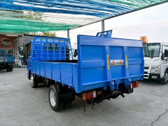 ISUZU五十鈴 NLR  第9張相片