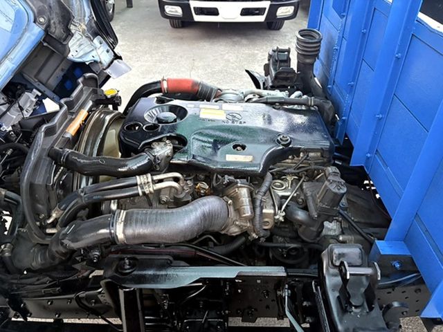 ISUZU五十鈴 NLR  第12張相片