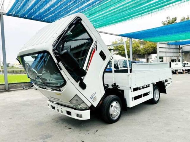 ISUZU五十鈴 NLR  第11張相片
