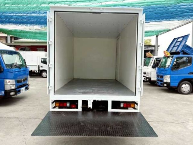 MITSUBISHI三菱 CANTER  第9張相片