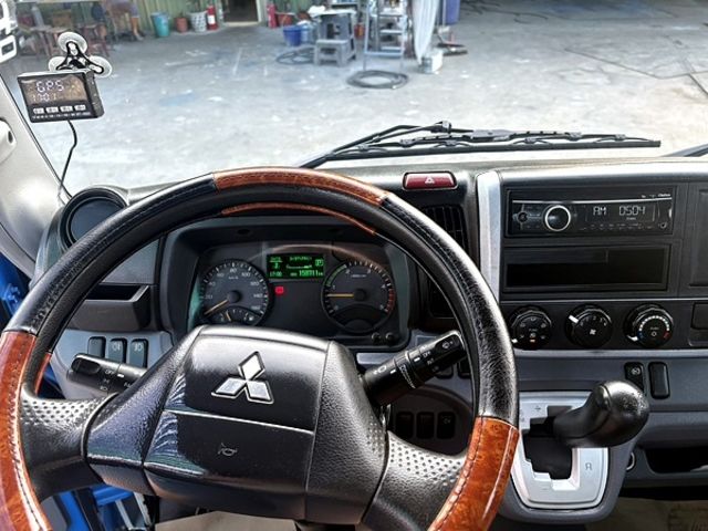 MITSUBISHI三菱 CANTER  第6張相片