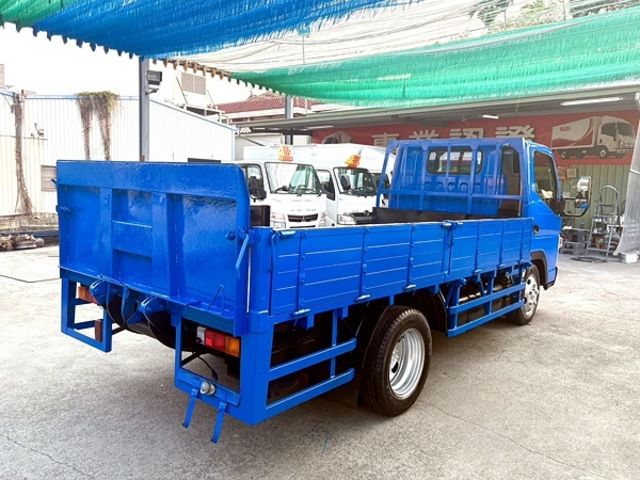 MITSUBISHI三菱 CANTER  第12張相片