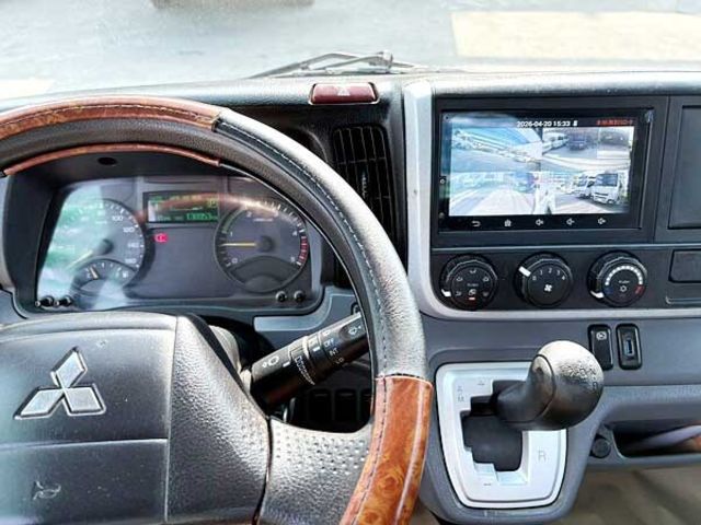 MITSUBISHI三菱 CANTER  第7張相片