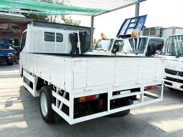 MITSUBISHI三菱 CANTER  第8張相片