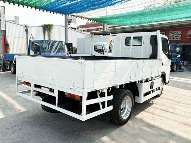 MITSUBISHI三菱 CANTER  第10張相片