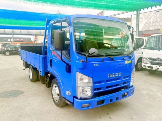 ISUZU五十鈴 ELF  第3張相片