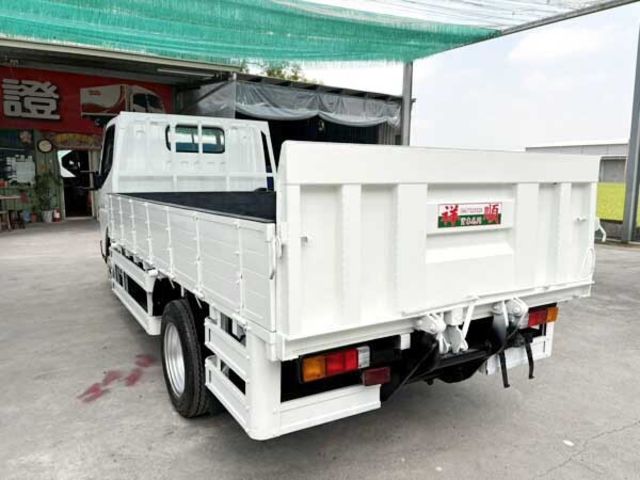 MITSUBISHI三菱 CANTER  第10張相片