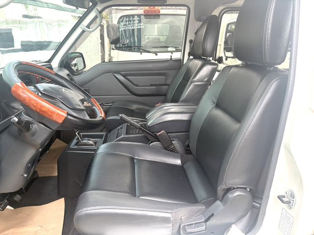 MITSUBISHI三菱 DELICA  第6張相片