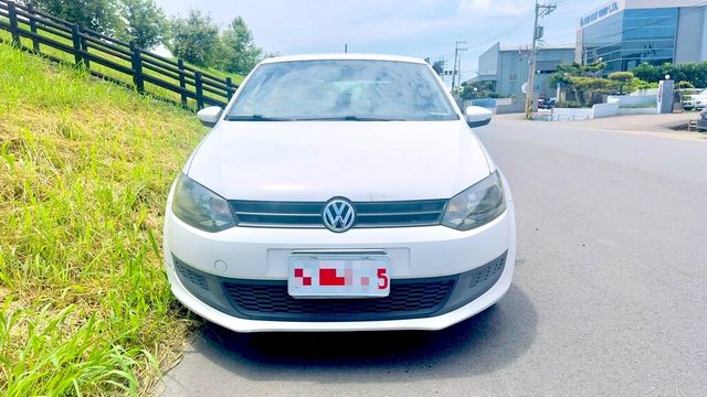 VOLKSWAGEN福斯 POLO  第3張相片