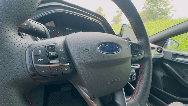 FORD福特 FOCUS  第7張相片