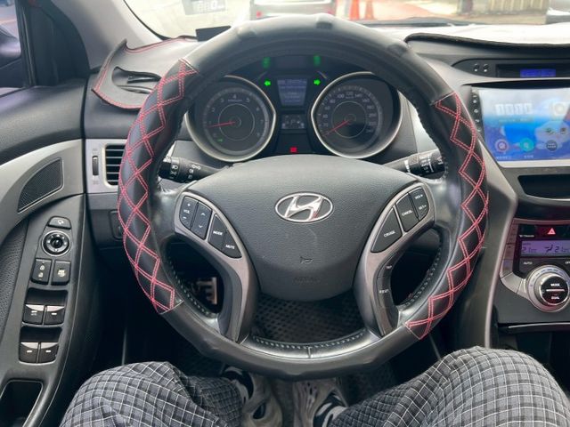 可認證 原鈑件 免鑰匙 方向盤快控鍵 定速  第4張相片