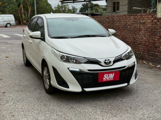 YARIS  第1張相片